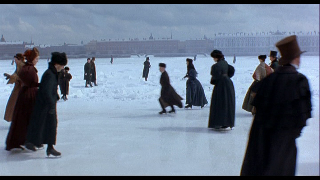 Каток на льду Петропавловской крепости – здесь Онегин наблюдает за Татьяной спустя долгое время разлуки. 